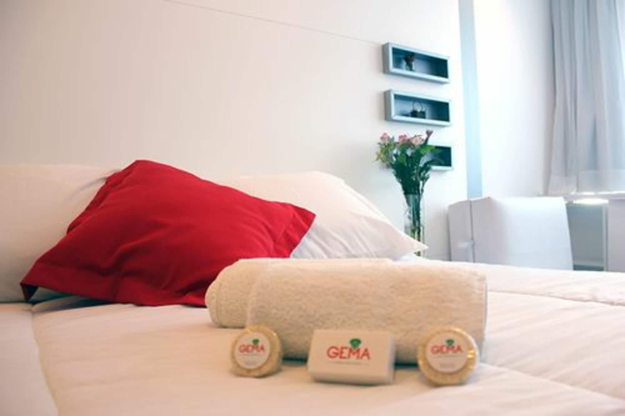 Hotel Gema Luxury Suites Montevideo Exterior foto